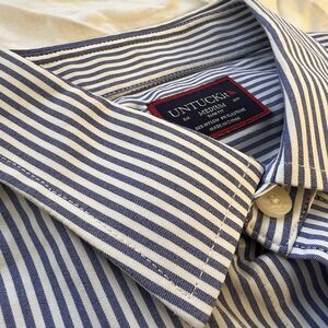 UNTUCKit Men’s Terzolo Blue White Stripe Nylon Blend Button Up Long Sleeve Sz M